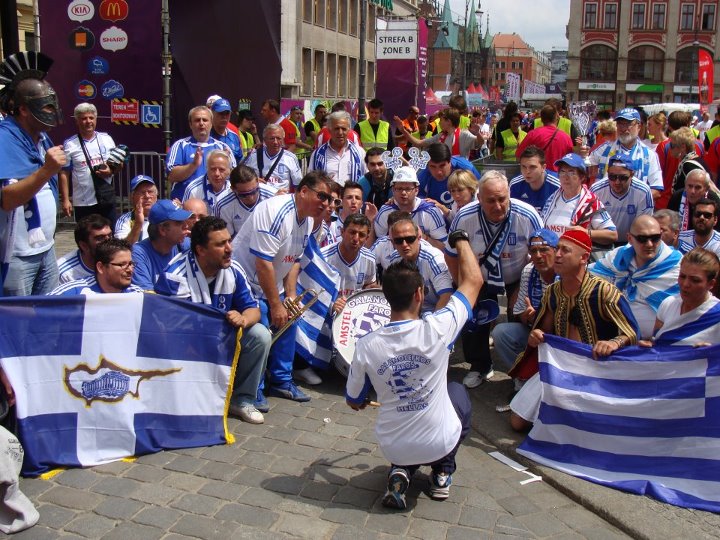 Ψάχνοντας τη νίκη που θα ξεσηκώσει την Ελλάδα!